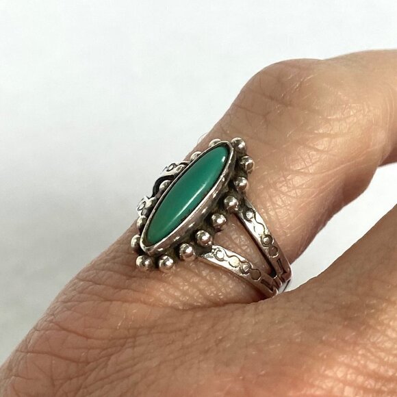 VTG Sterling Silver 925 Southwest Style Turquoise Stamped Split Shank Ring 4.75 - Picture 3 of 16